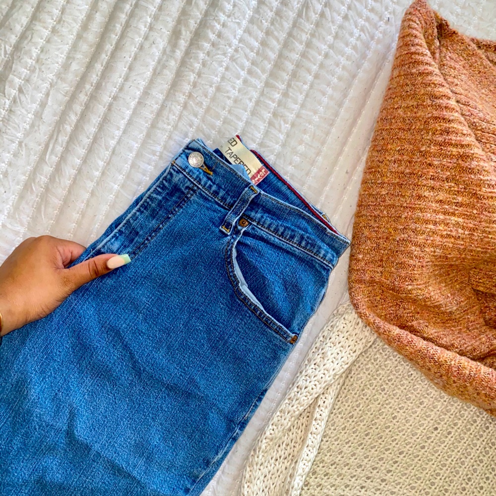 Levi’s Relaxed Tapered 550 Indigo Jeans❤️